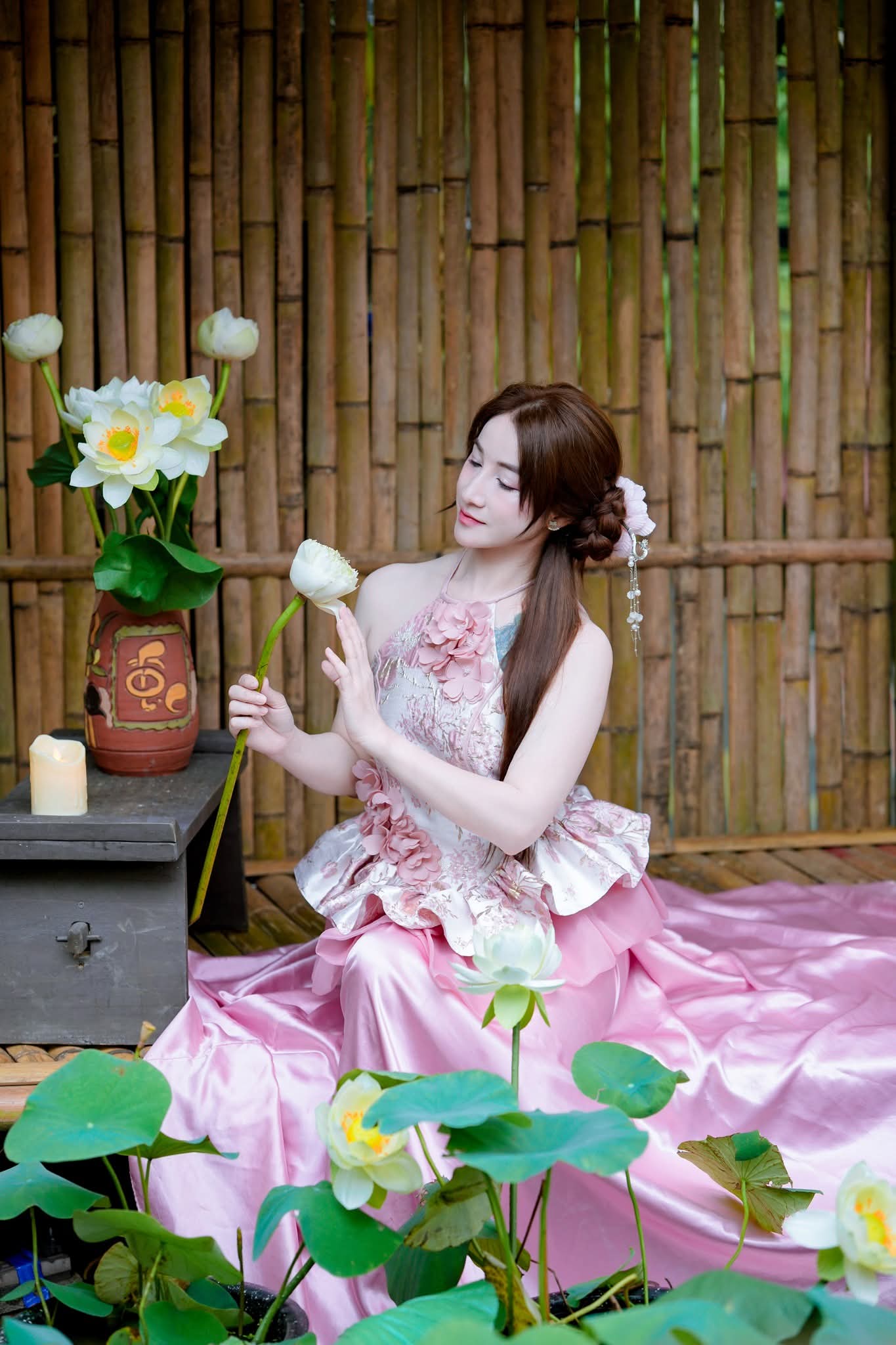 Yếm hồng hoa lệch Y04