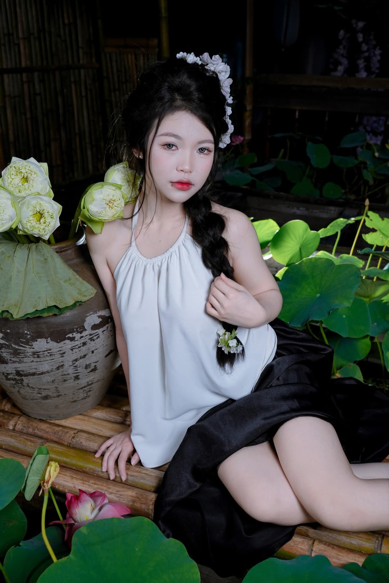 Yếm trắng đụp đen Y11