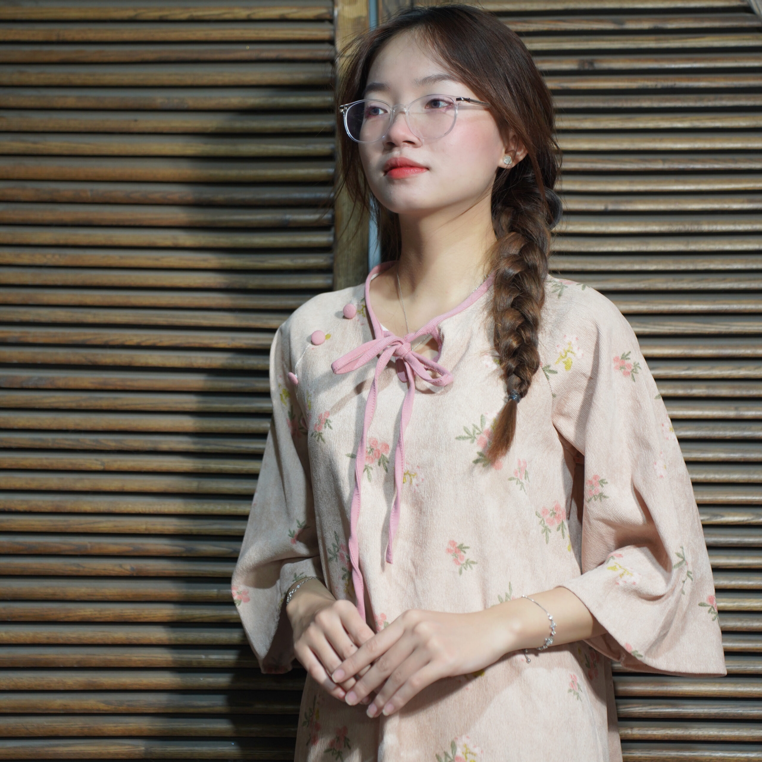 Áo Dài viền hồng