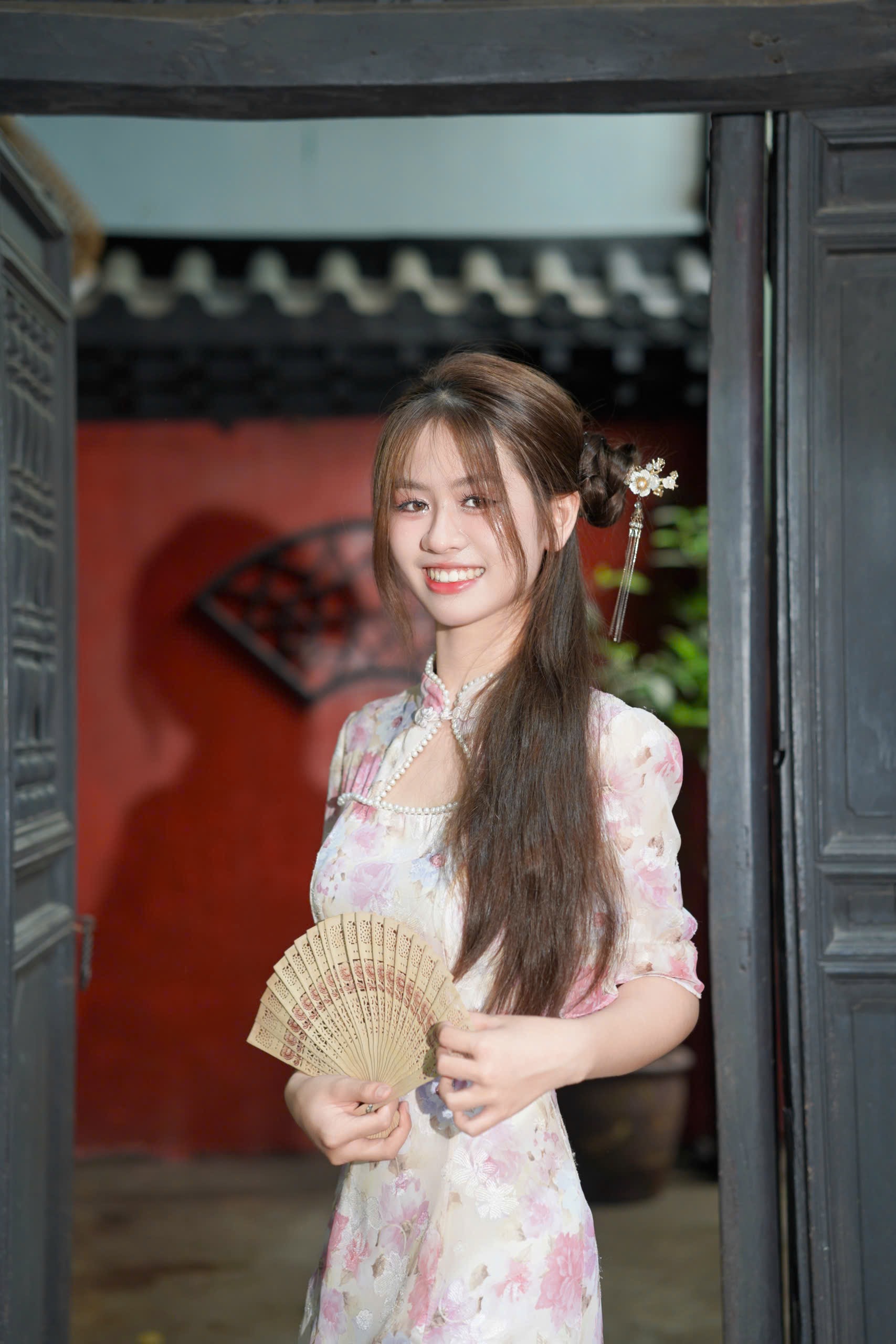 Sườn xám hồng (combo99-combo599k) SX06