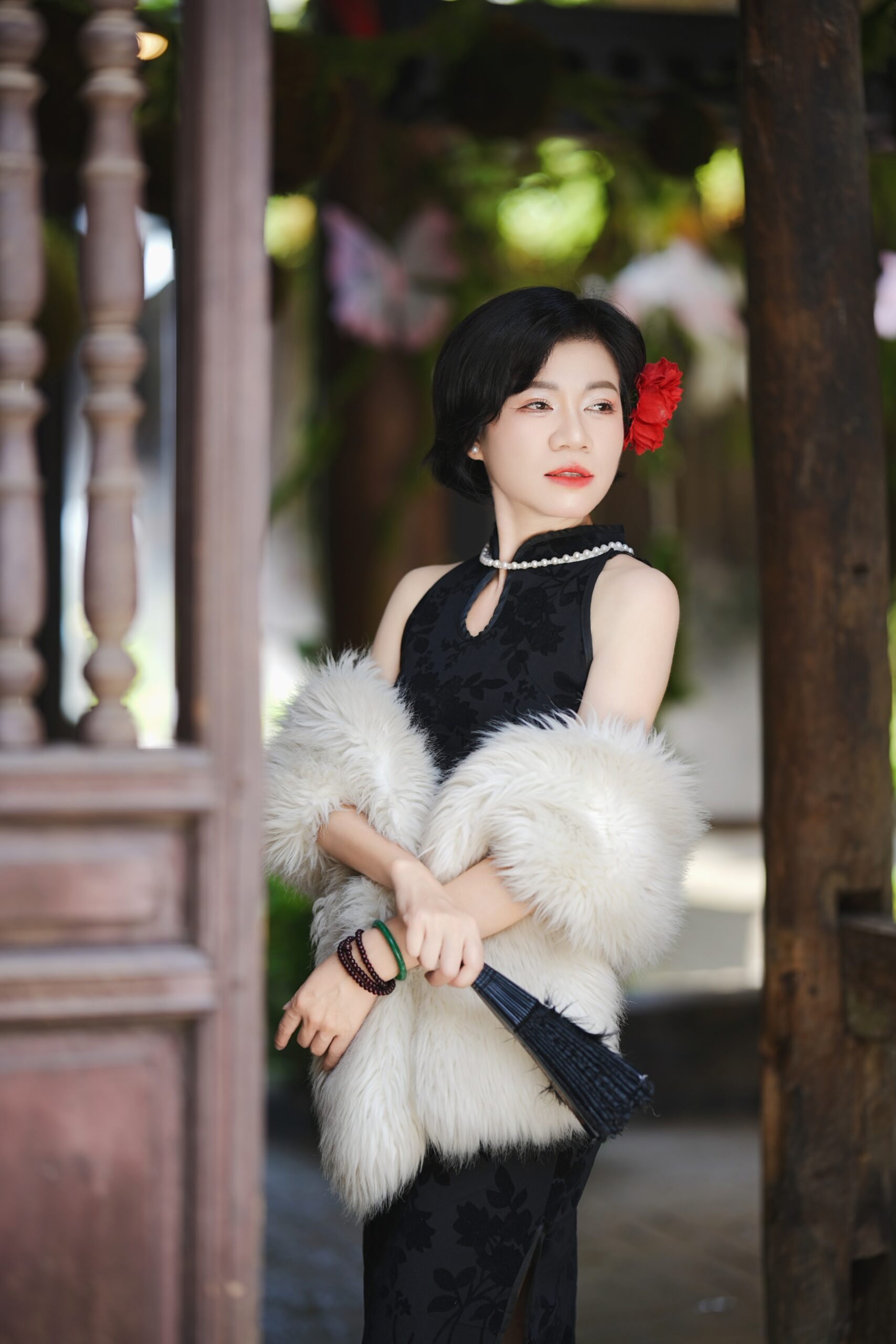 Sườn Xám nhung đen khoét nách sexy (combo99- combo599k) SX01