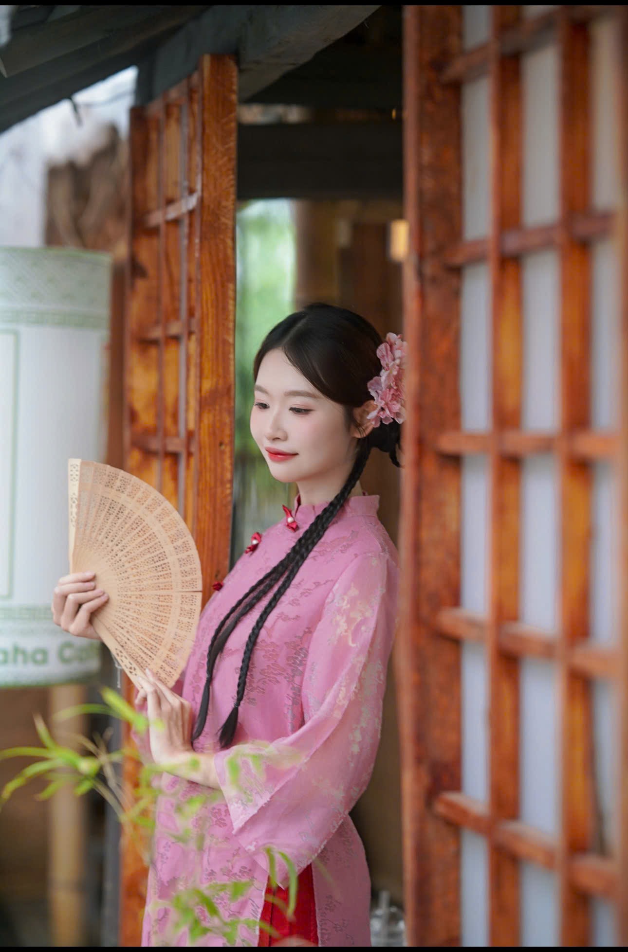 Áo dài hồng nơ đỏ (combo 99-799)