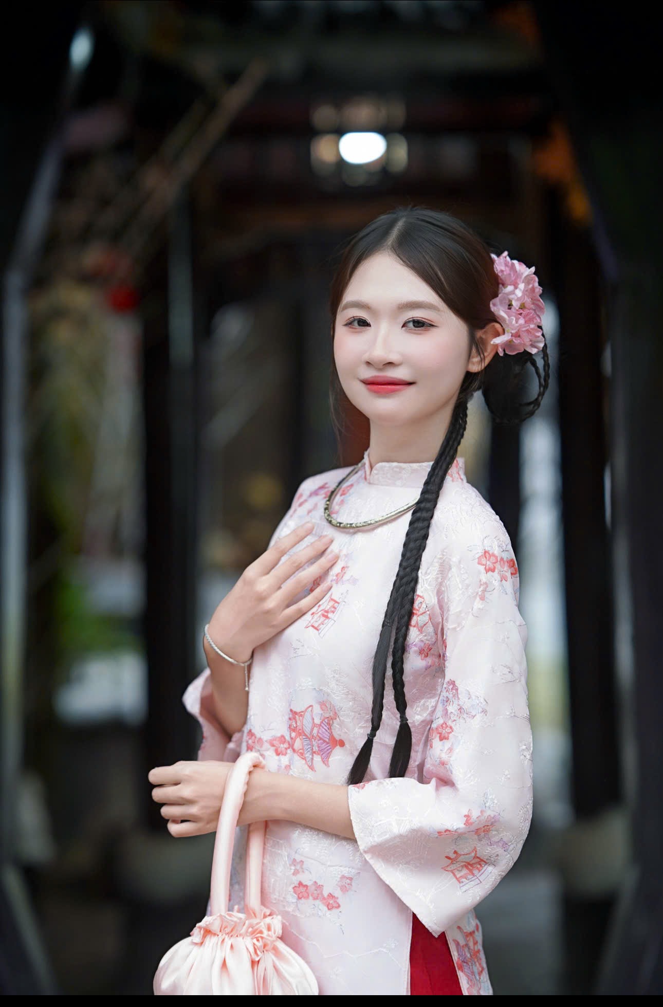 Áo dài hồng hoa đỏ (combo 99-799)