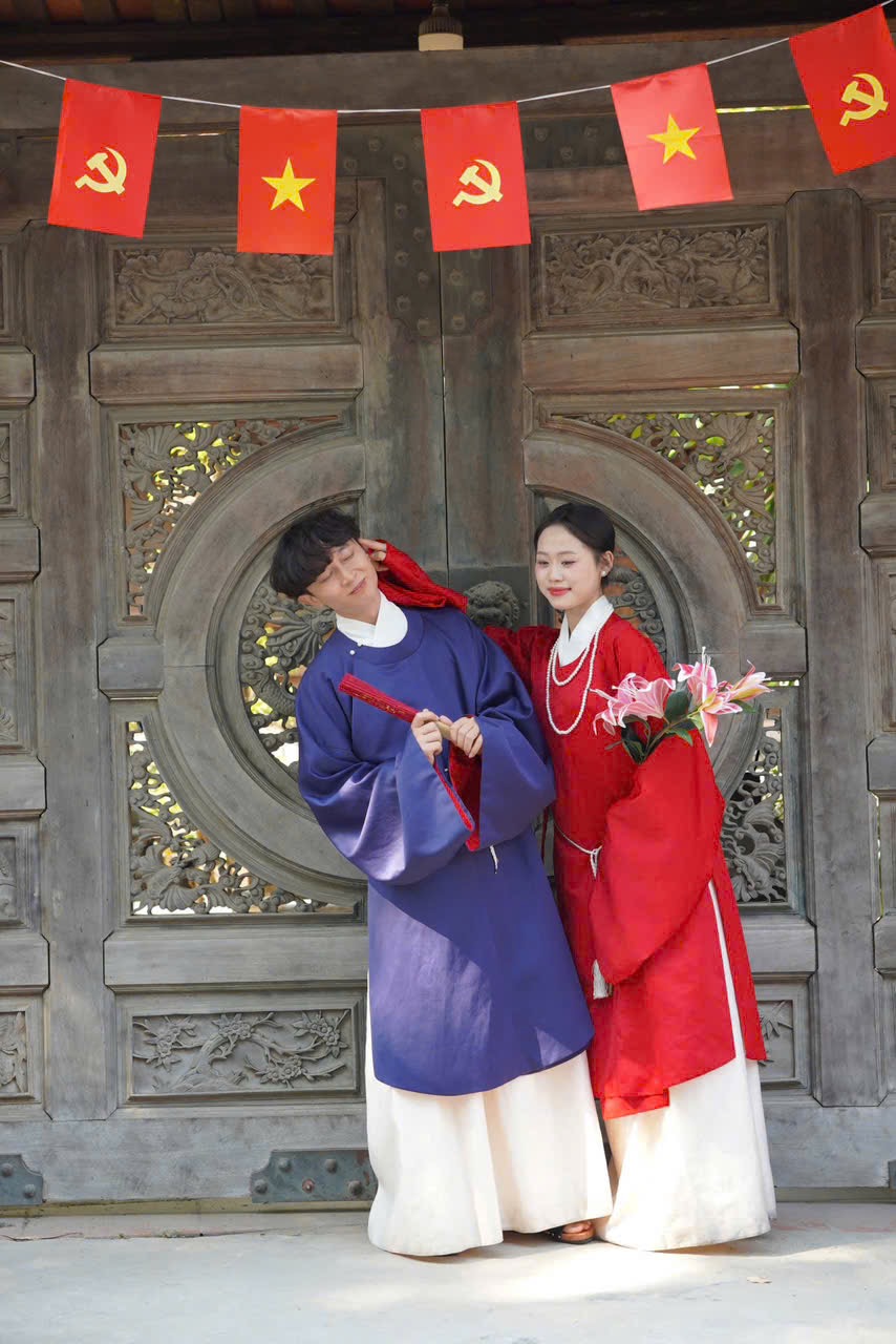 Viên lĩnh xanh đỏ-chỉ từ combo599